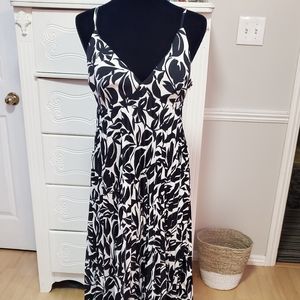 LUSH dress size L